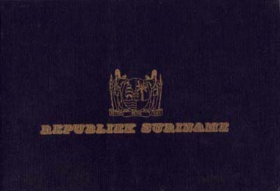 Suriname 1977, speciaal carnet donkerblauwe kaft - Klik op de afbeelding om het venster te sluiten