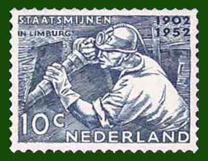 1952 Mijnwerker - Click Image to Close